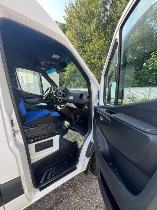 2021 Mercedes-Benz VS30 Sprinter - Image 13 of 22