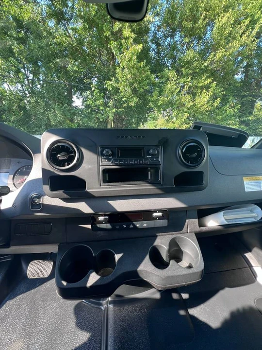 2021 Mercedes-Benz VS30 Sprinter - Image 7 of 22
