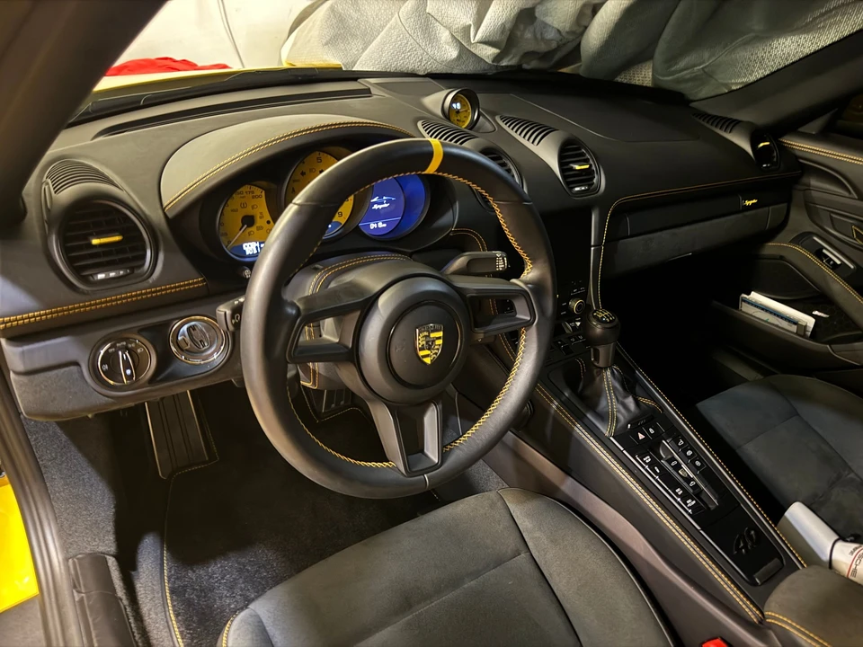 2021 Porsche 718 Boxster Spyder - Image 10 of 10