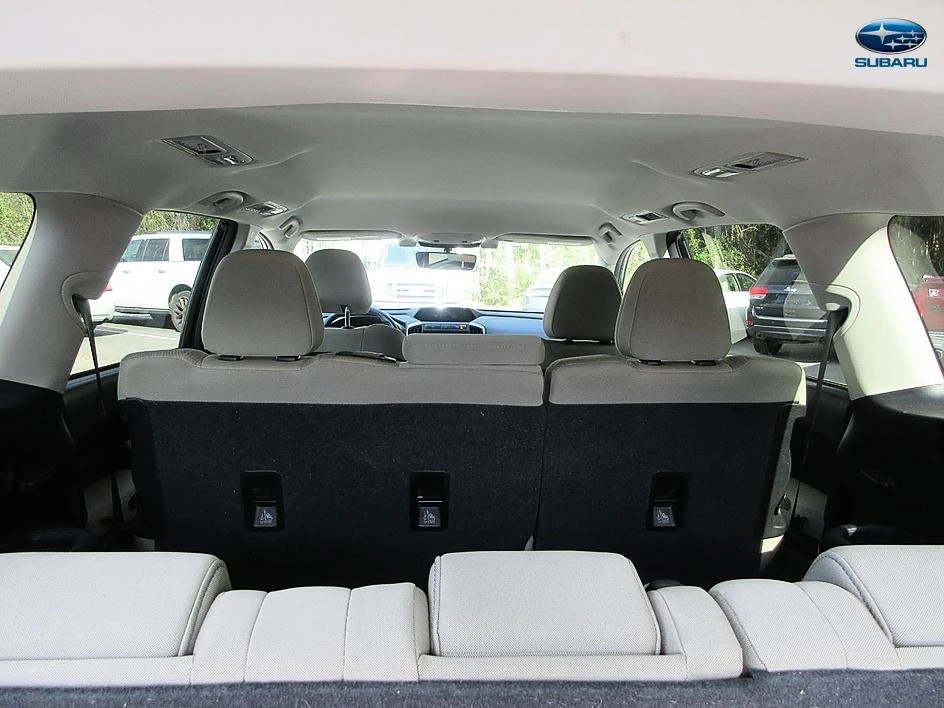 2021 Subaru - Image 12 of 16