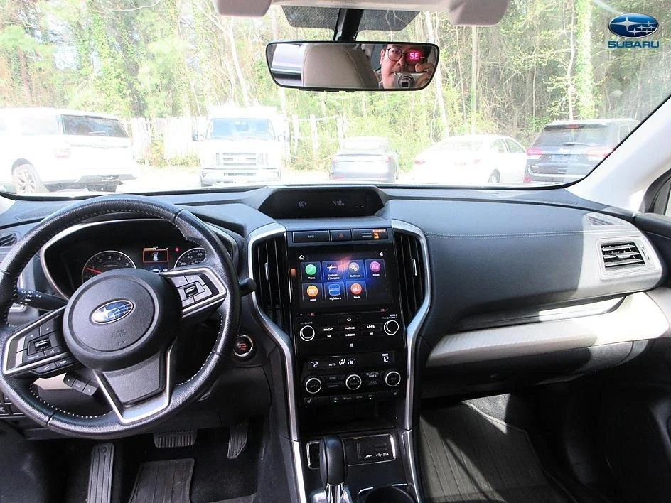 2021 Subaru - Image 11 of 16