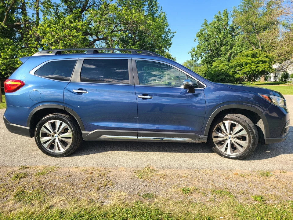 2021 Subaru - Image 6 of 27