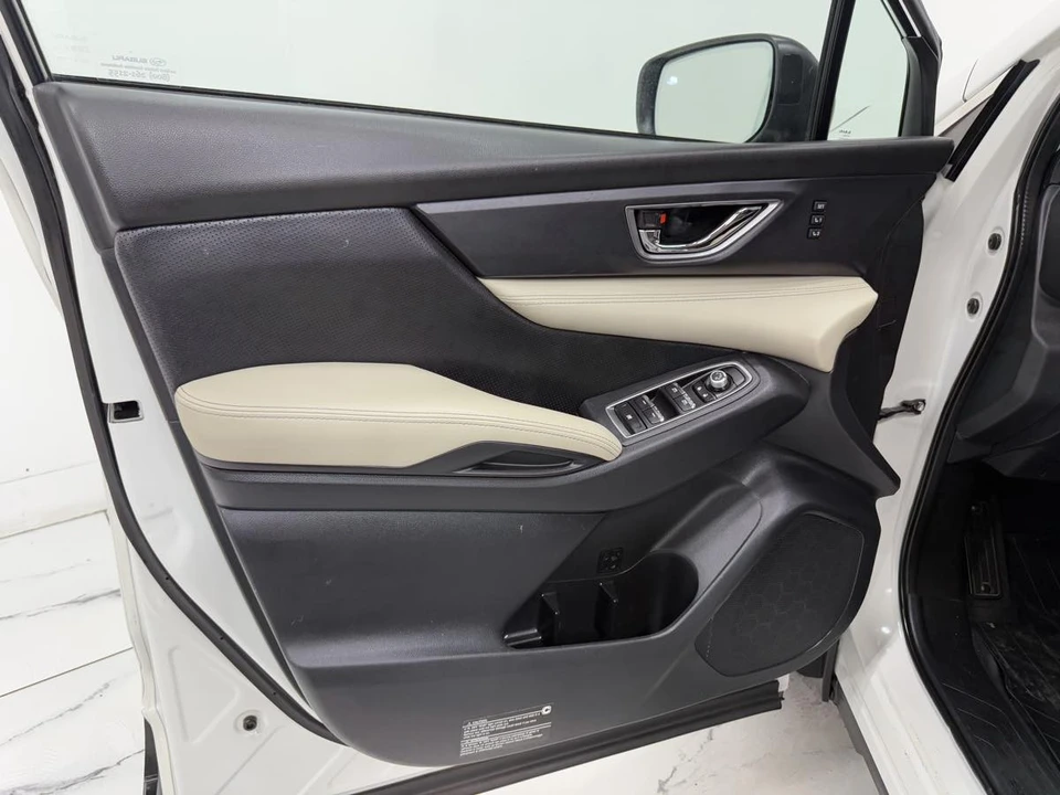 2021 Subaru - Image 13 of 21
