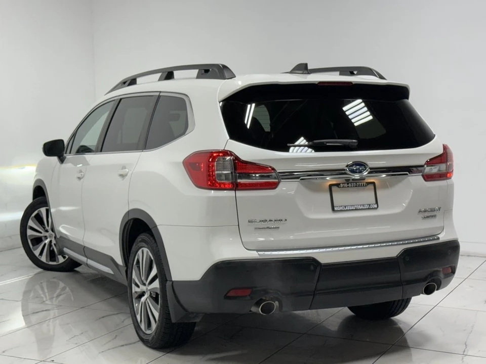 2021 Subaru - Image 11 of 21