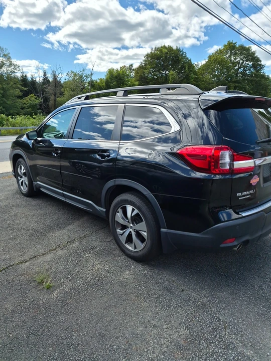 2021 Subaru - Image 3 of 12