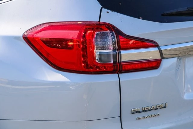 2021 Subaru - Image 10 of 12
