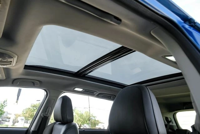 2021 Subaru - Image 5 of 21