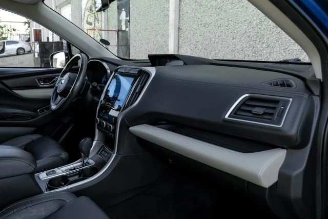2021 Subaru - Image 17 of 21