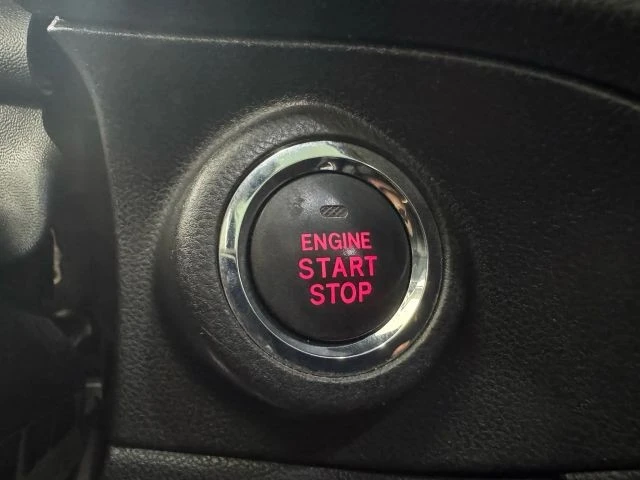 2021 Subaru - Image 17 of 21