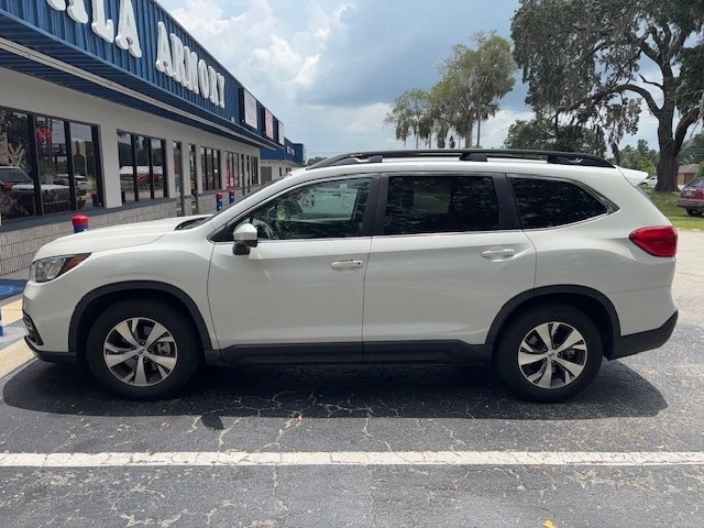 2021 Subaru - Image 4 of 6