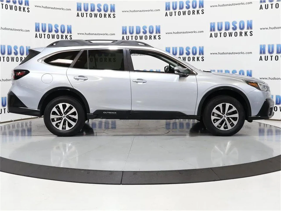 2021 Subaru Outback 6th Gen - Image 7 of 31