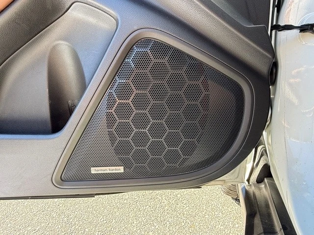 2021 Subaru Outback 6th Gen - Image 16 of 21