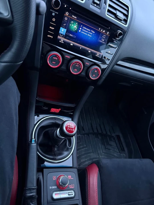 2021 Subaru - Image 13 of 20