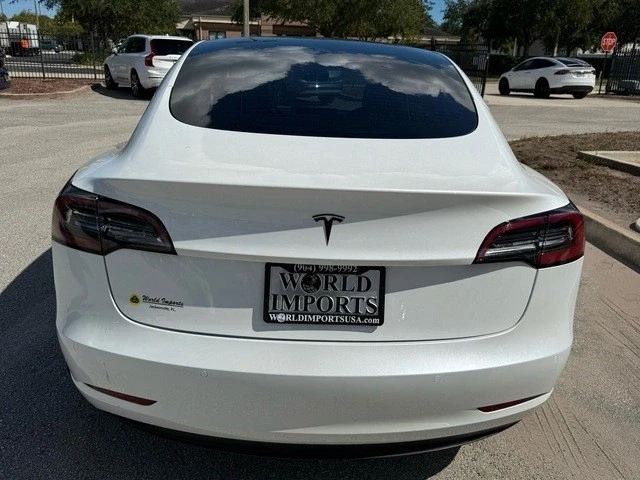 2021 Tesla Model 3 - Image 17 of 21