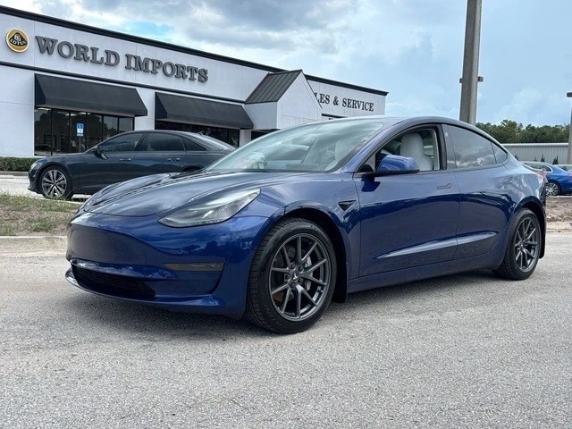 2021 Tesla Model 3 - Image 8 of 12