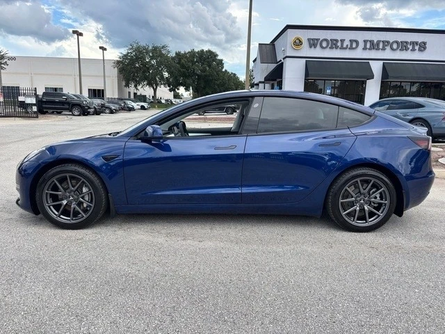2021 Tesla Model 3 - Image 9 of 12