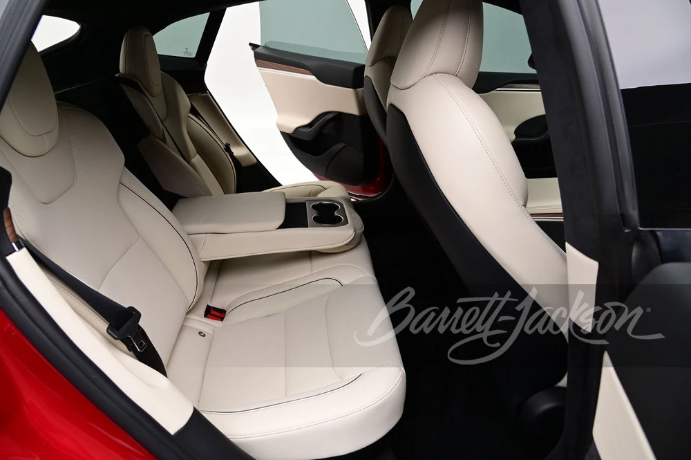 2021 Tesla Model S Plaid - Image 10 of 28