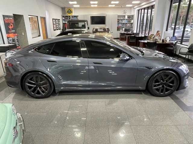 2021 Tesla Model S Plaid - Image 5 of 21