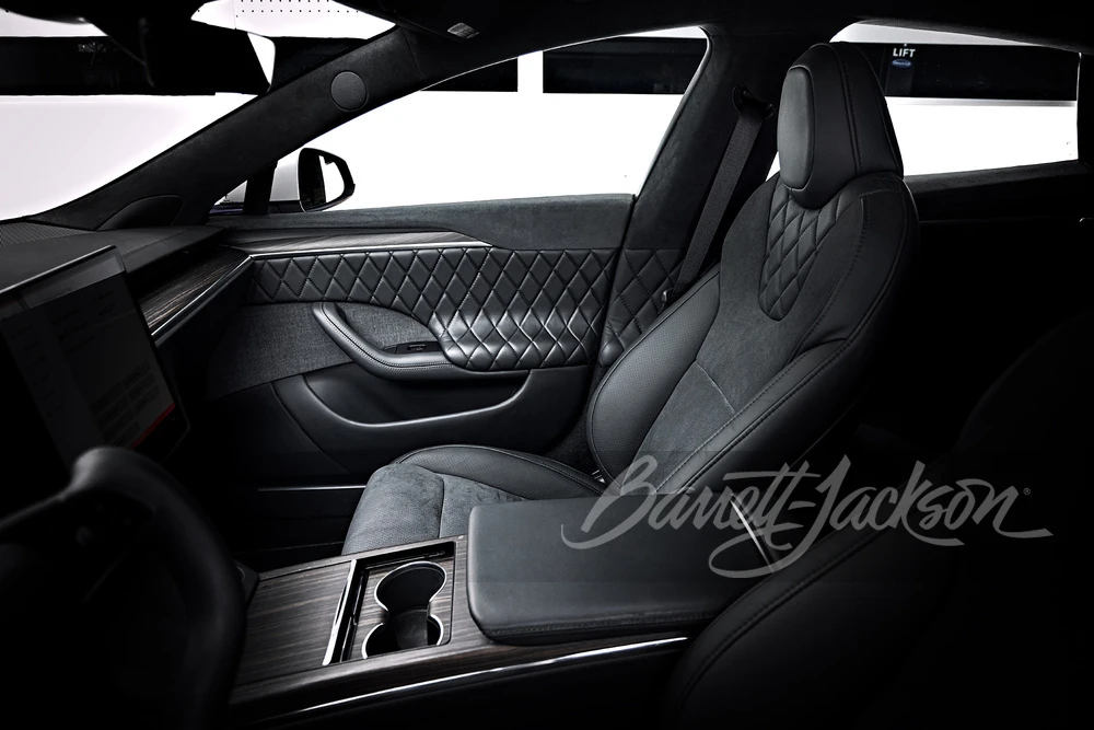 2021 Tesla Model S Plaid - Image 2 of 7