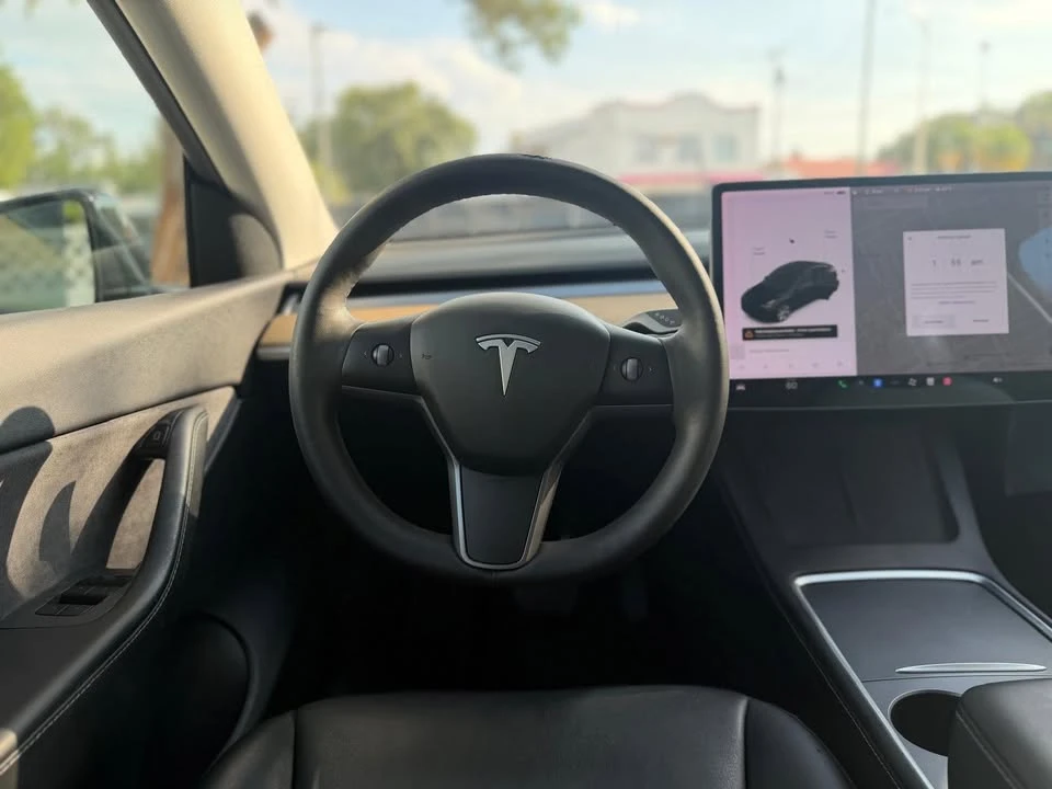 2021 Tesla Model Y - Image 6 of 10