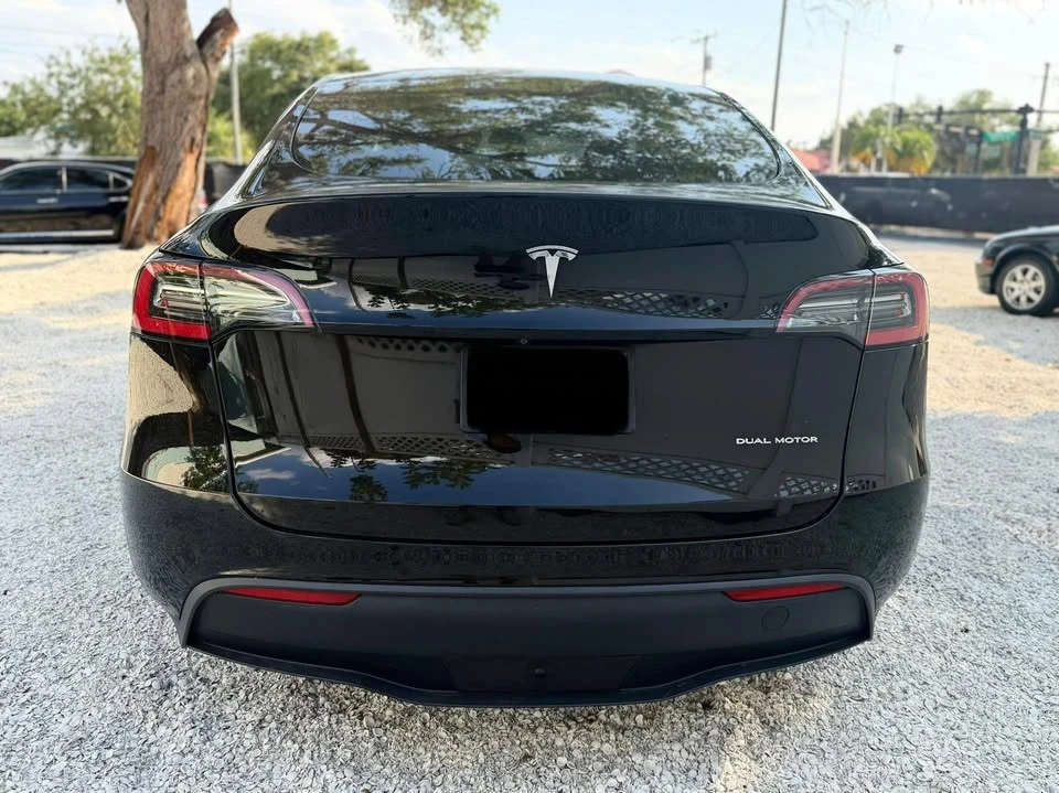2021 Tesla Model Y - Image 3 of 10