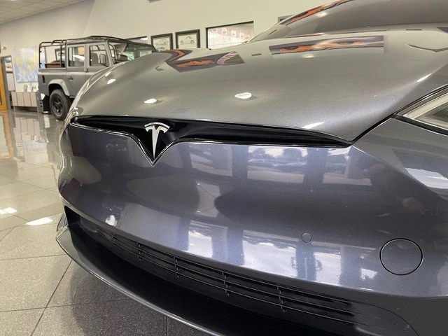 2021 Tesla Model S Plaid - Image 11 of 21