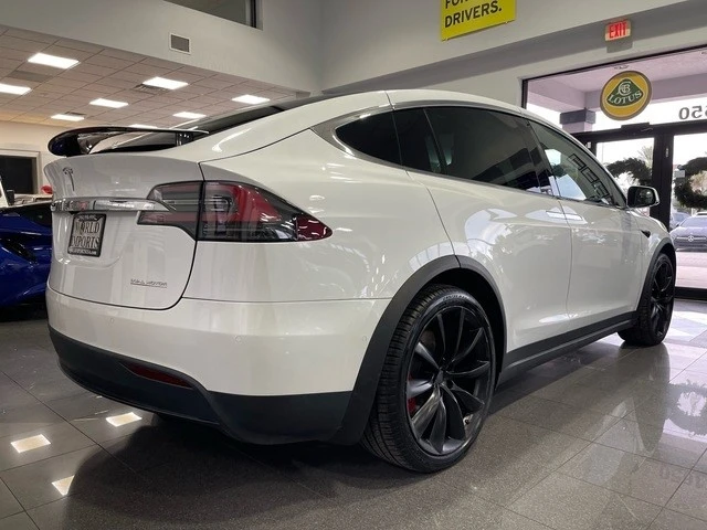 2021 Tesla Model X Plaid - Image 4 of 12