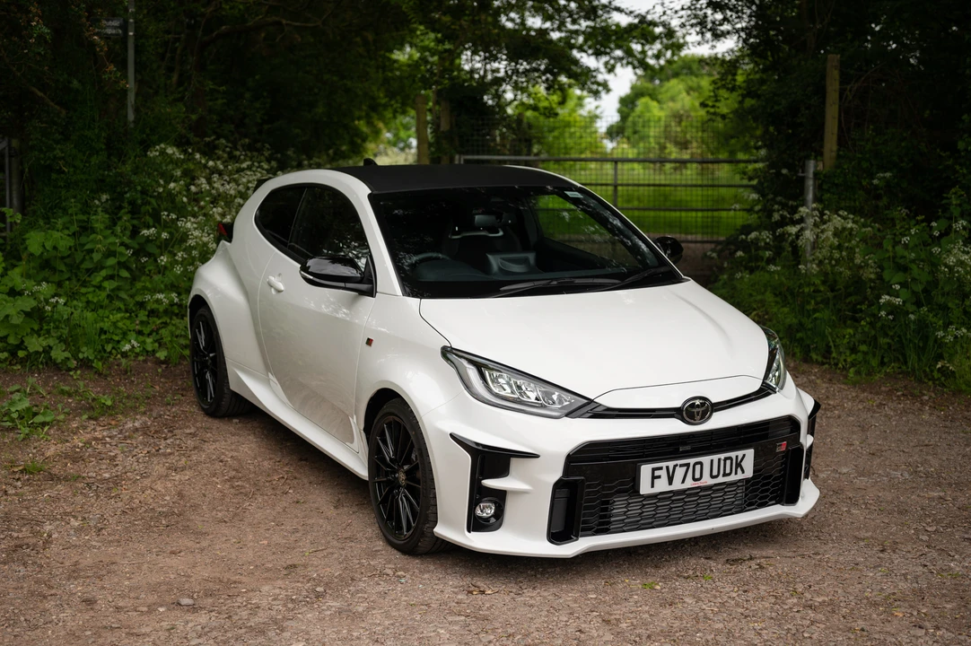 2021 Toyota Yaris - Image 4 of 31