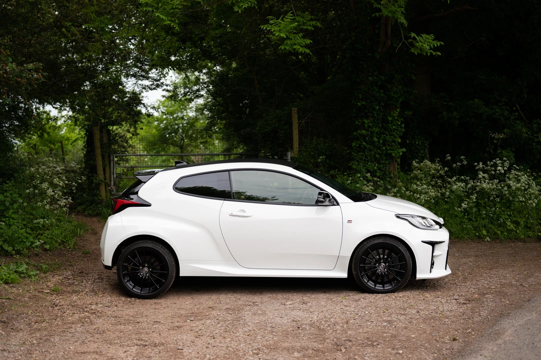 2021 Toyota Yaris - Image 11 of 31