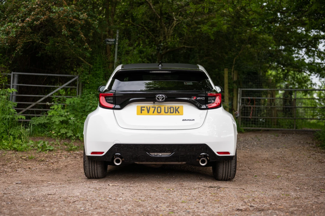 2021 Toyota Yaris - Image 14 of 31