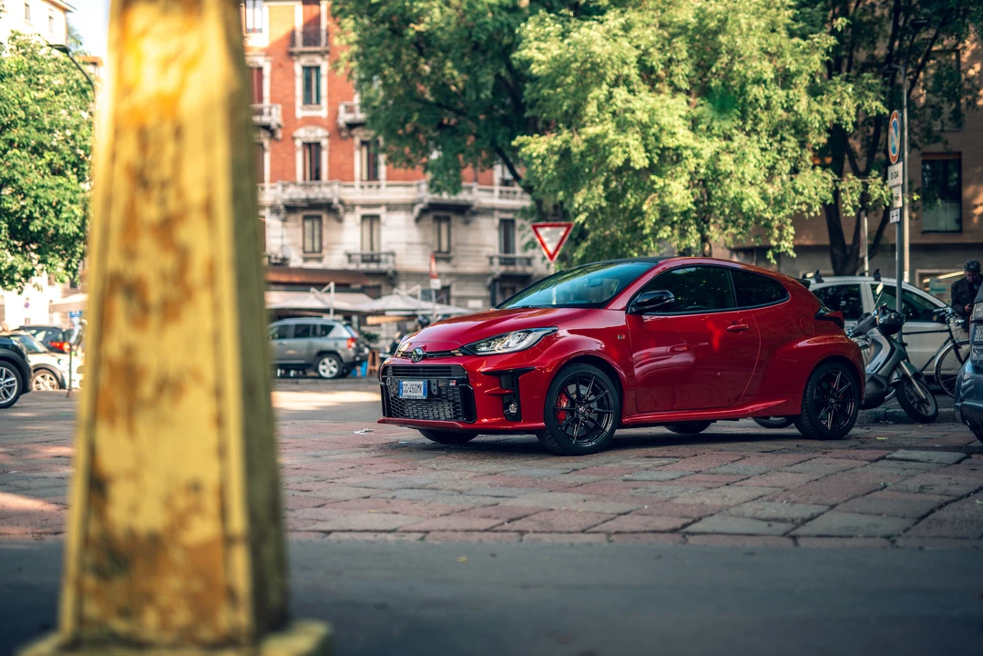 2021 Toyota Yaris - Image 17 of 31