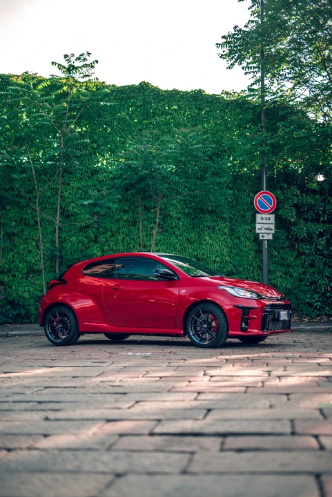 2021 Toyota Yaris - Image 25 of 31