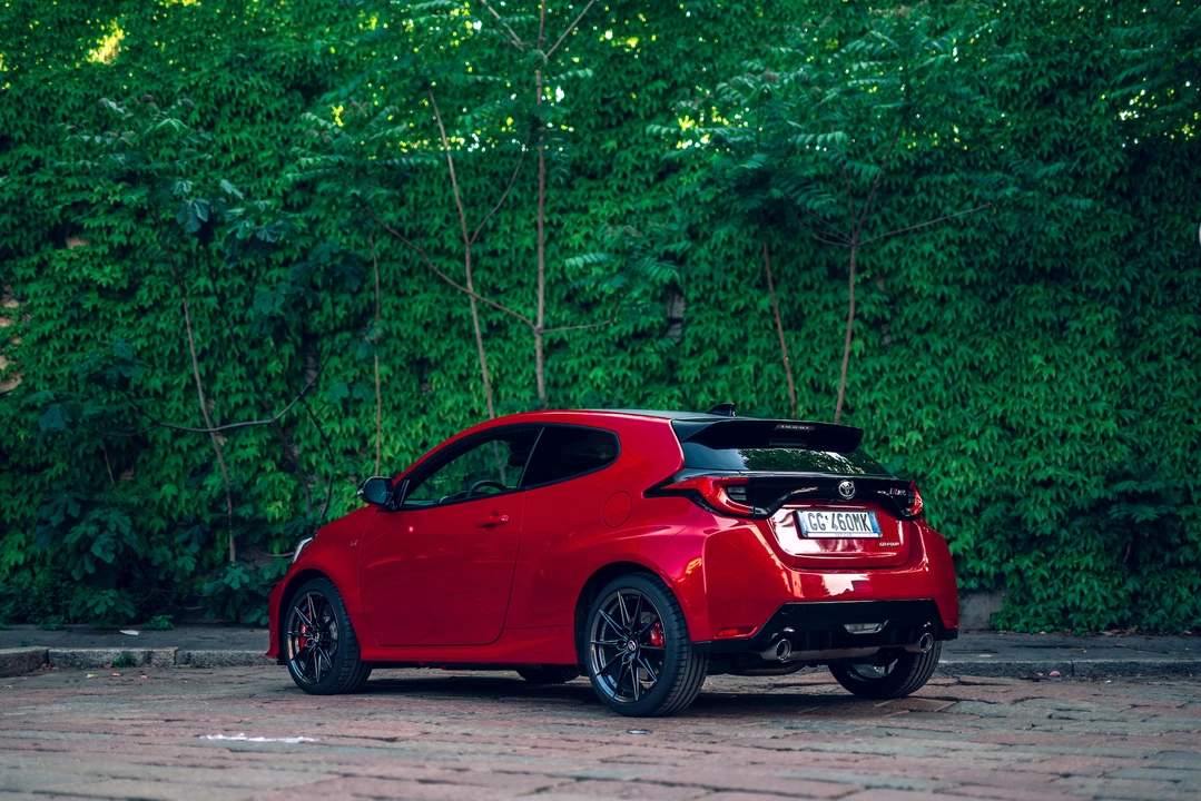 2021 Toyota Yaris - Image 6 of 31