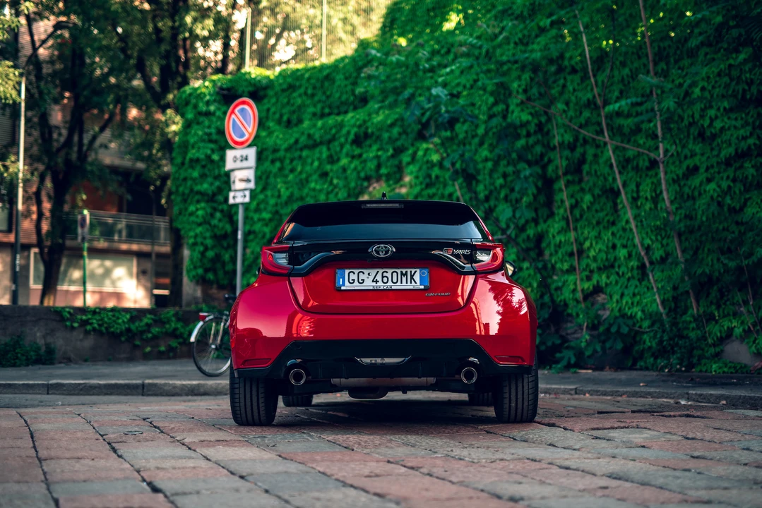 2021 Toyota Yaris - Image 7 of 31