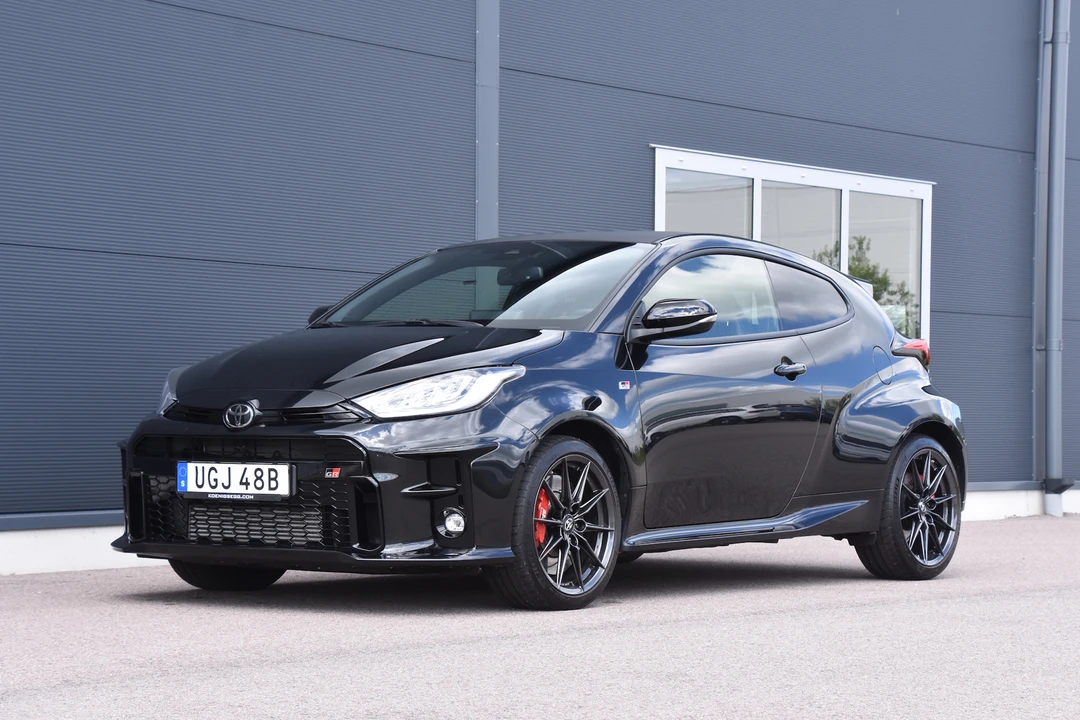 2021 Toyota Yaris - Image 2 of 2