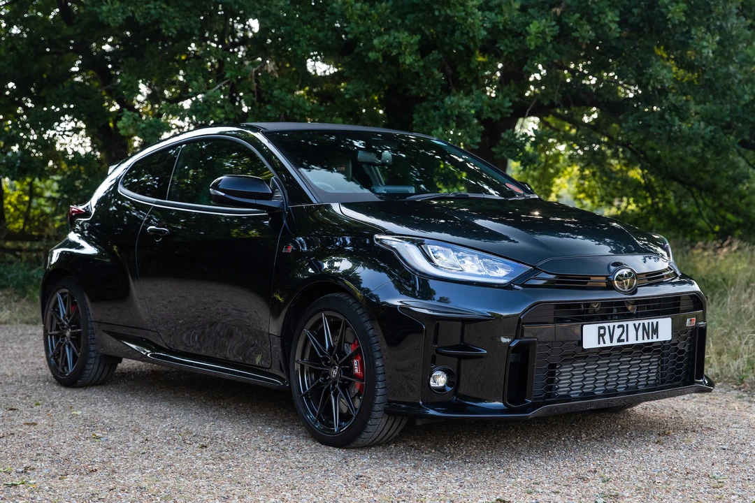 2021 Toyota Yaris - Image 12 of 31