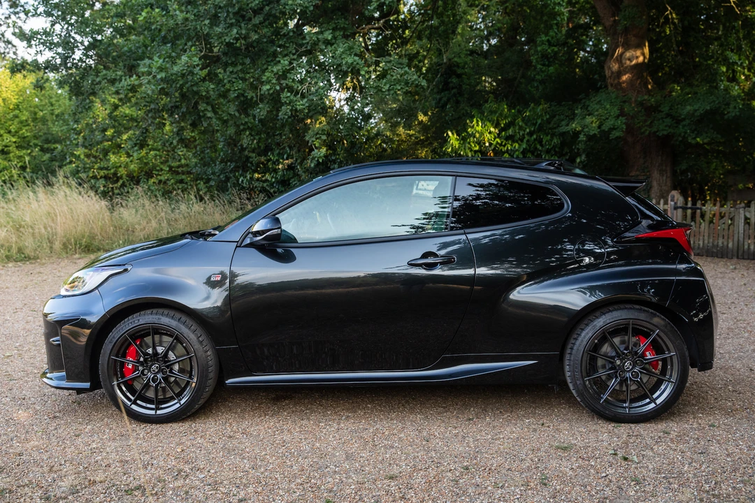 2021 Toyota Yaris - Image 9 of 31