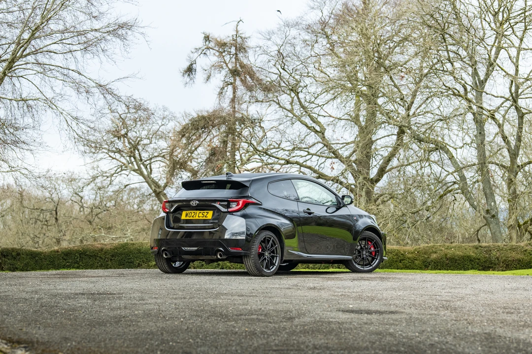 2021 Toyota Yaris - Image 16 of 31