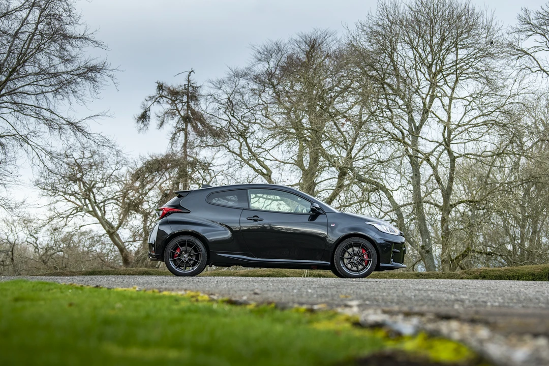 2021 Toyota Yaris - Image 9 of 31