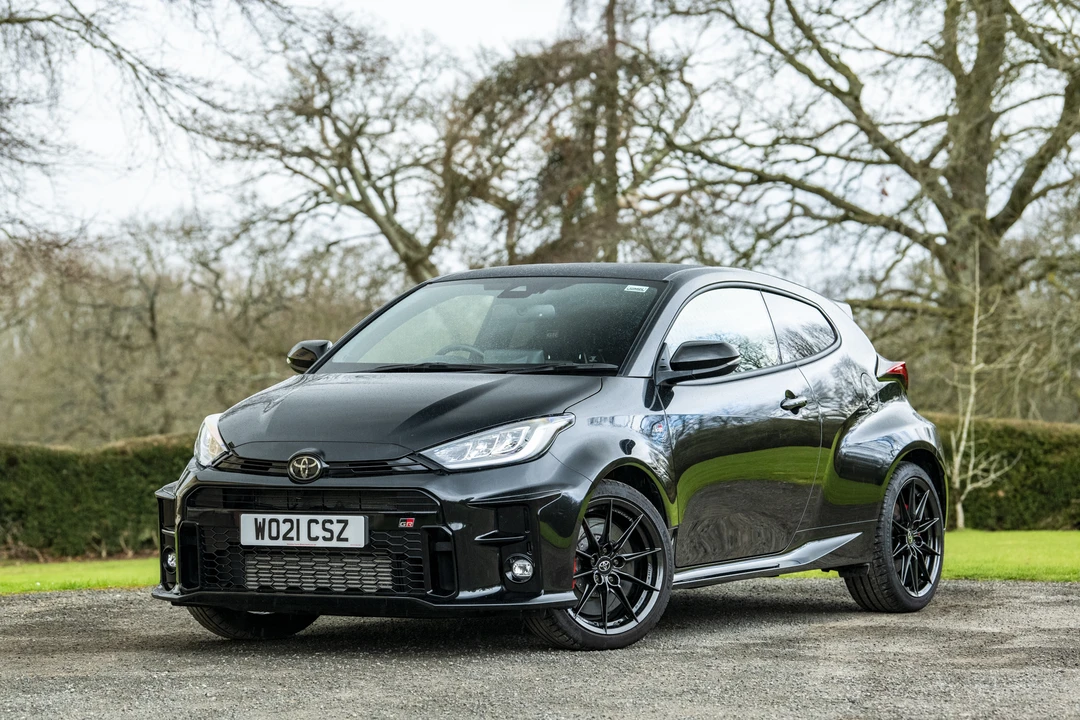 2021 Toyota Yaris - Image 12 of 31