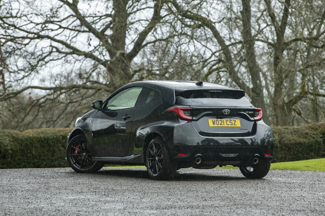 2021 Toyota Yaris - Image 14 of 31