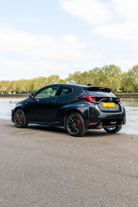 2021 Toyota Yaris - Image 15 of 31