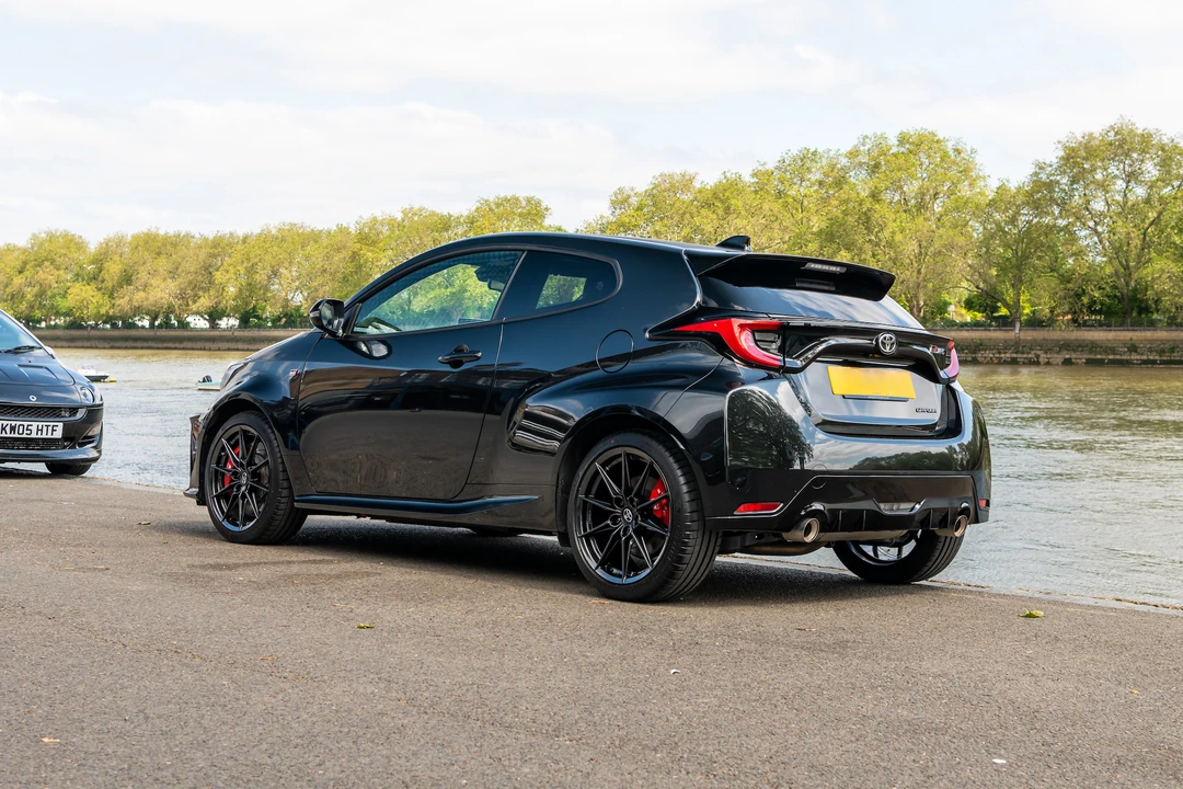 2021 Toyota Yaris - Image 8 of 31