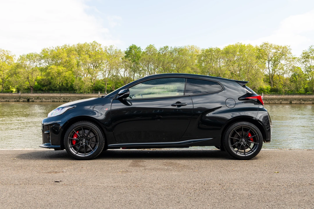 2021 Toyota Yaris - Image 16 of 31