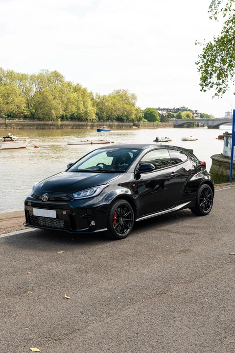 2021 Toyota Yaris - Image 17 of 31