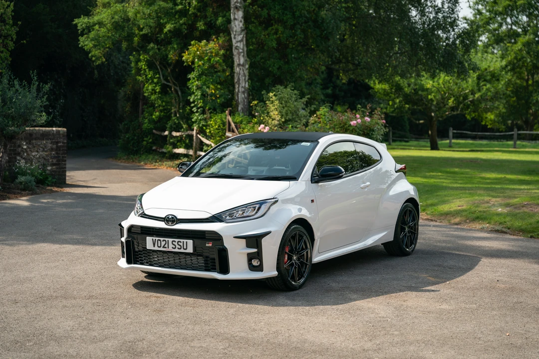 2021 Toyota Yaris - Image 18 of 31