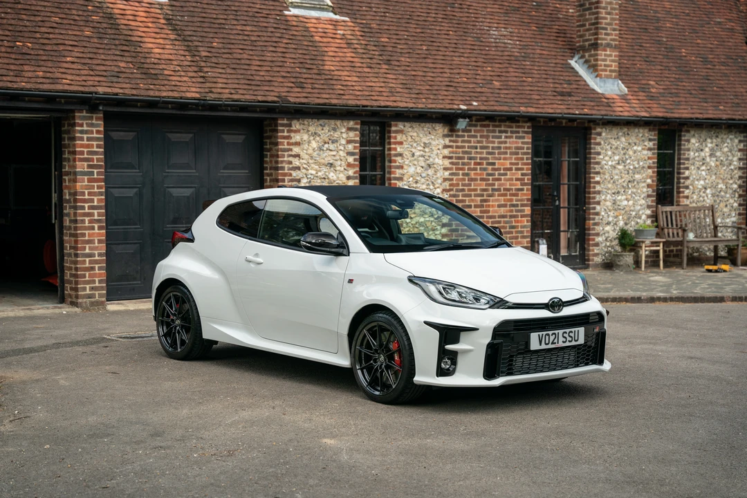 2021 Toyota Yaris - Image 23 of 31