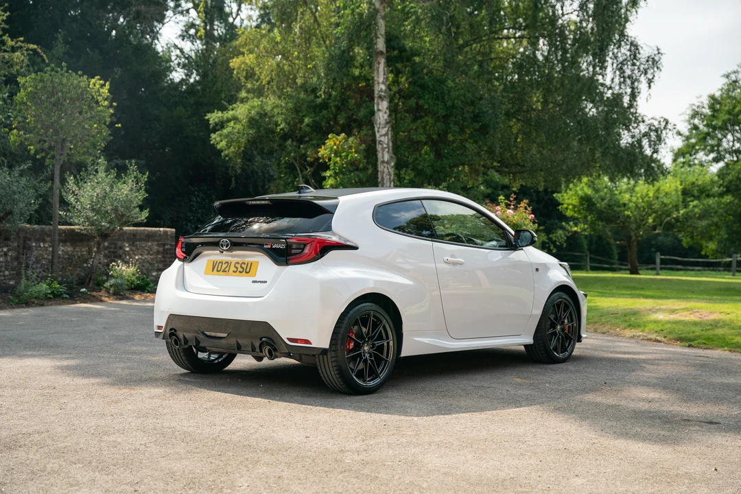 2021 Toyota Yaris - Image 14 of 31