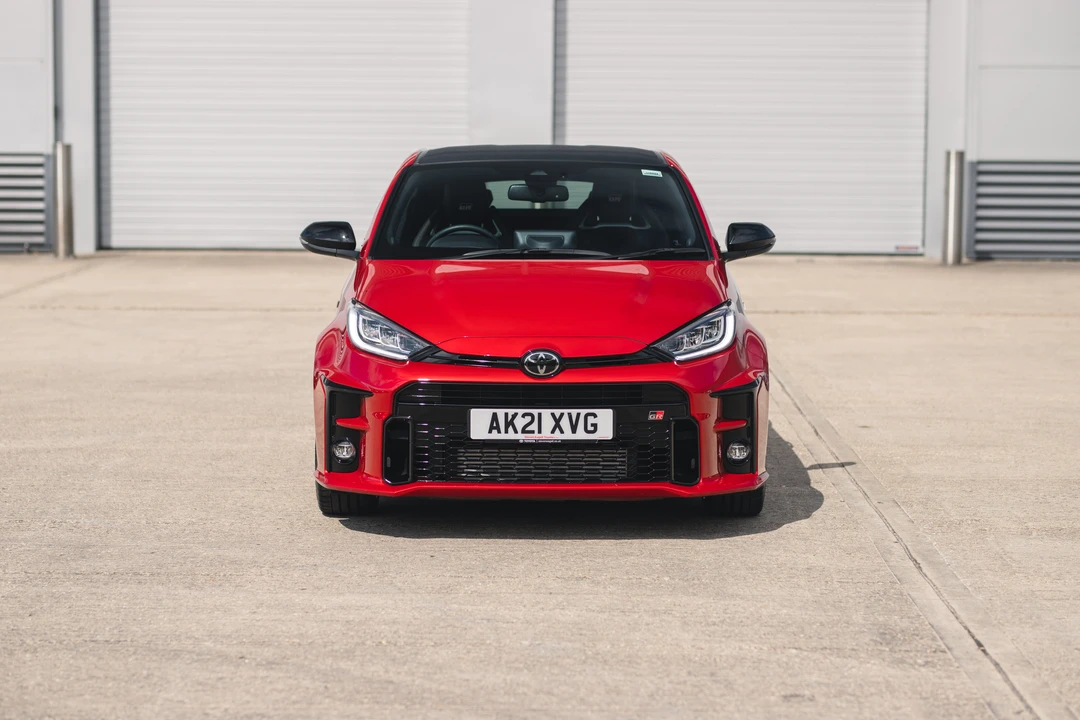 2021 Toyota Yaris - Image 3 of 31
