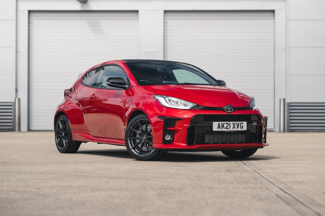 2021 Toyota Yaris - Image 15 of 31